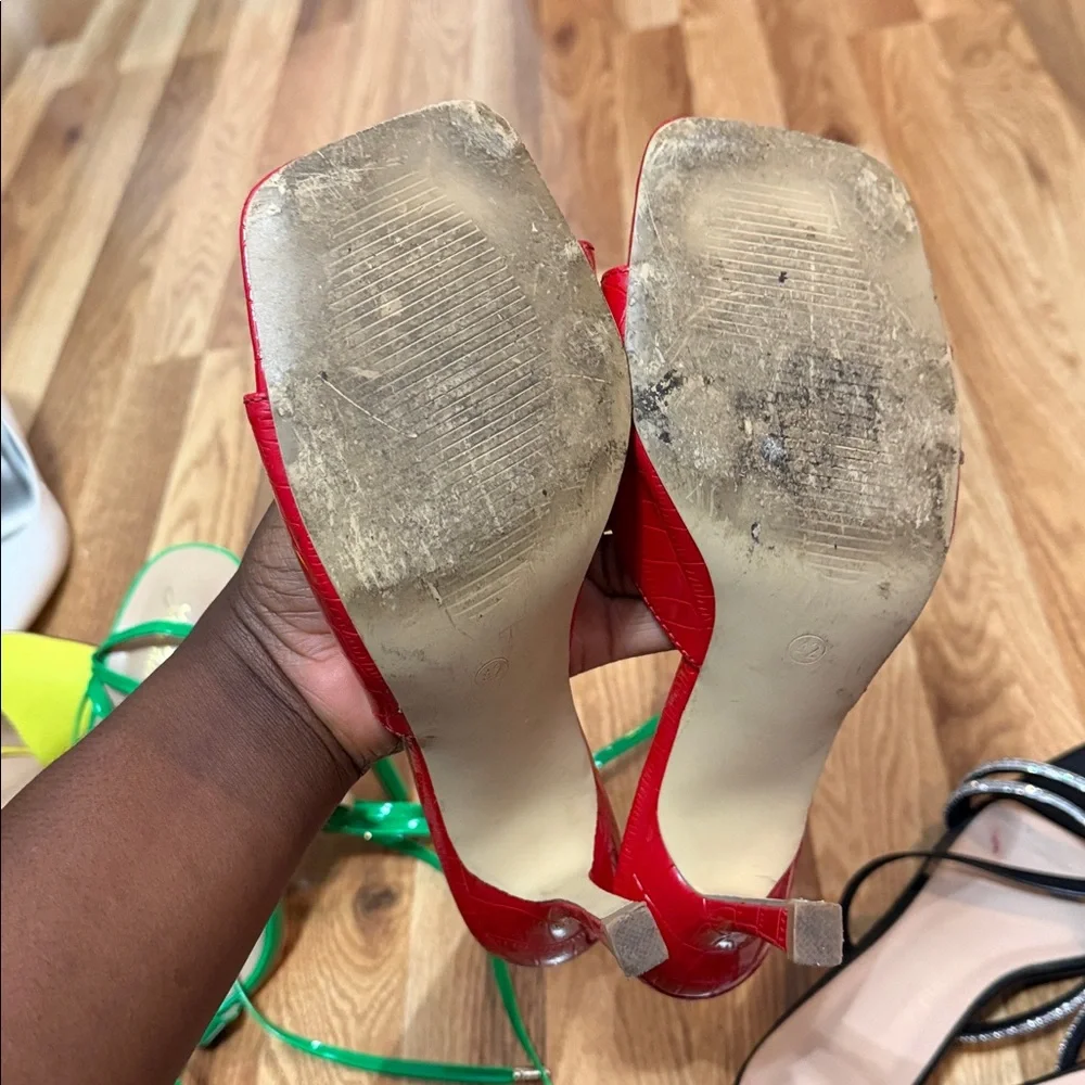 3 pairs of heels for $15 - Picture 8 of 12